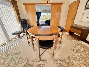 Dining room- click for photo gallery
